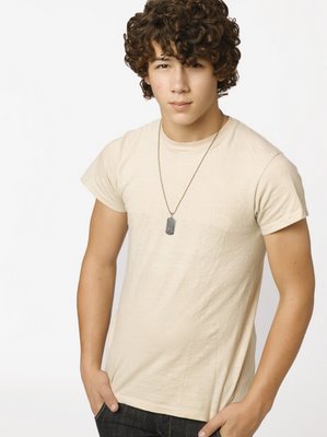 152889_Nick%20Jonas9[1].jpg